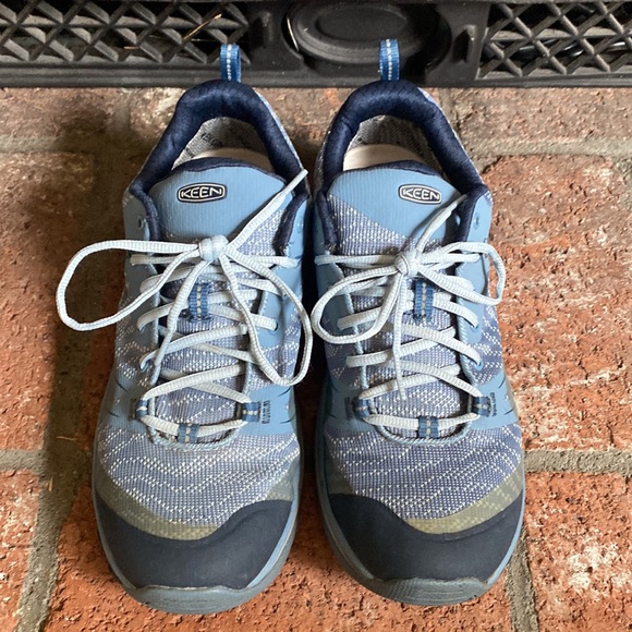Keen Terradora Waterproof Hiking Sport Shoes / Blue-Gray / SZ 8.5 EU 39 EUC! - Picture 3 of 5